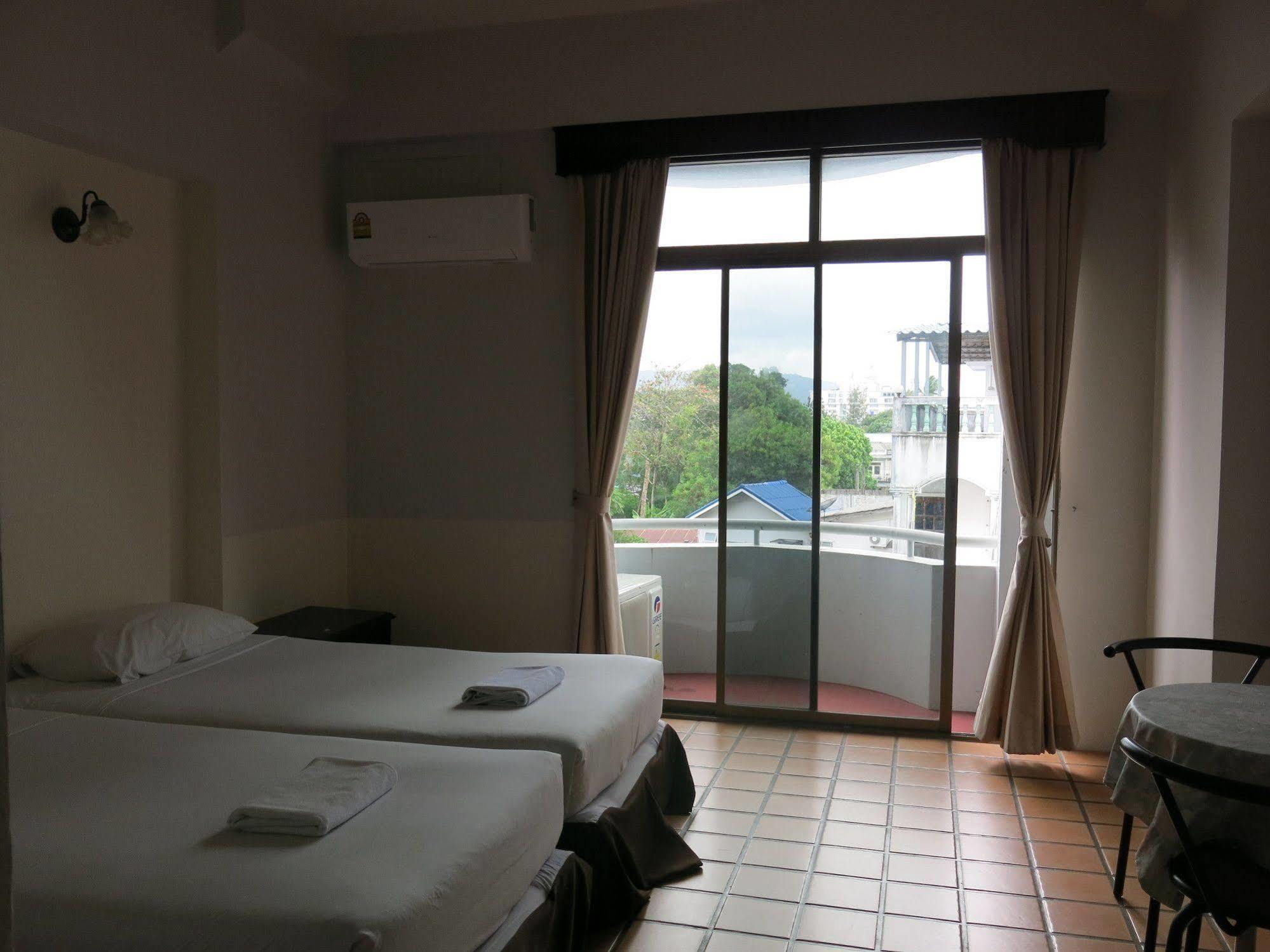 Rome Place Hotel Пхукет Экстерьер фото