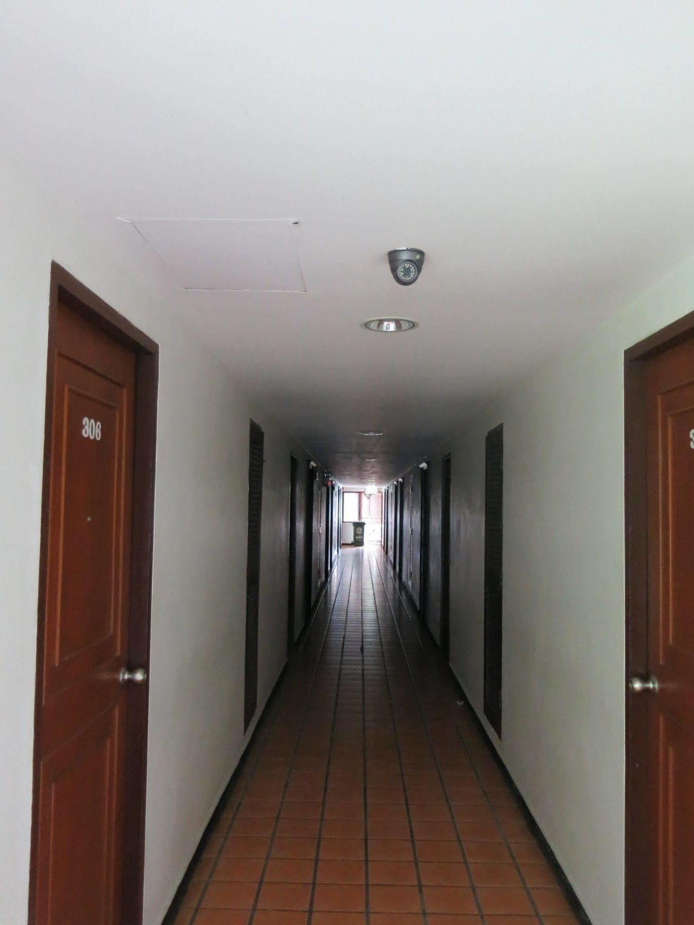 Rome Place Hotel Пхукет Экстерьер фото